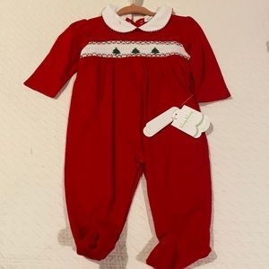 NWT Kissy Kissy Smocked Christmas footie